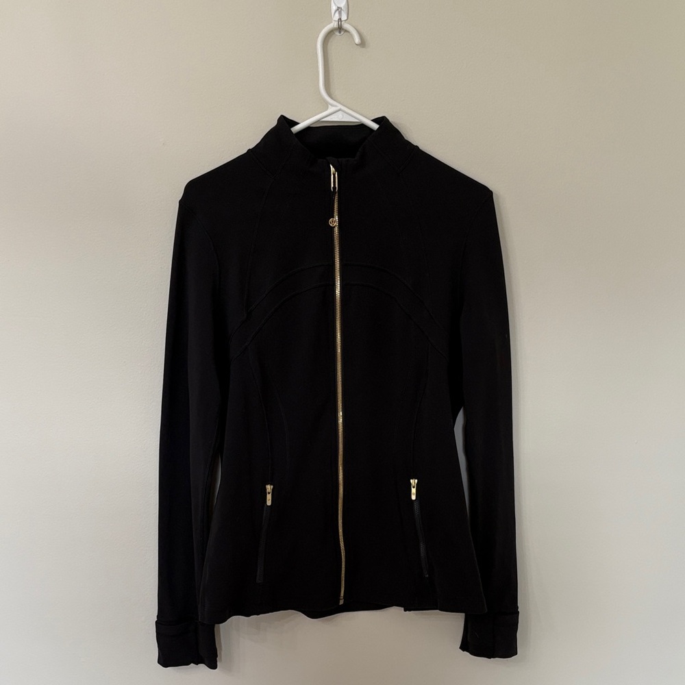 Lululemon Define Jacket Black w Gold Zipper Size 12 Like New (Worn Once)